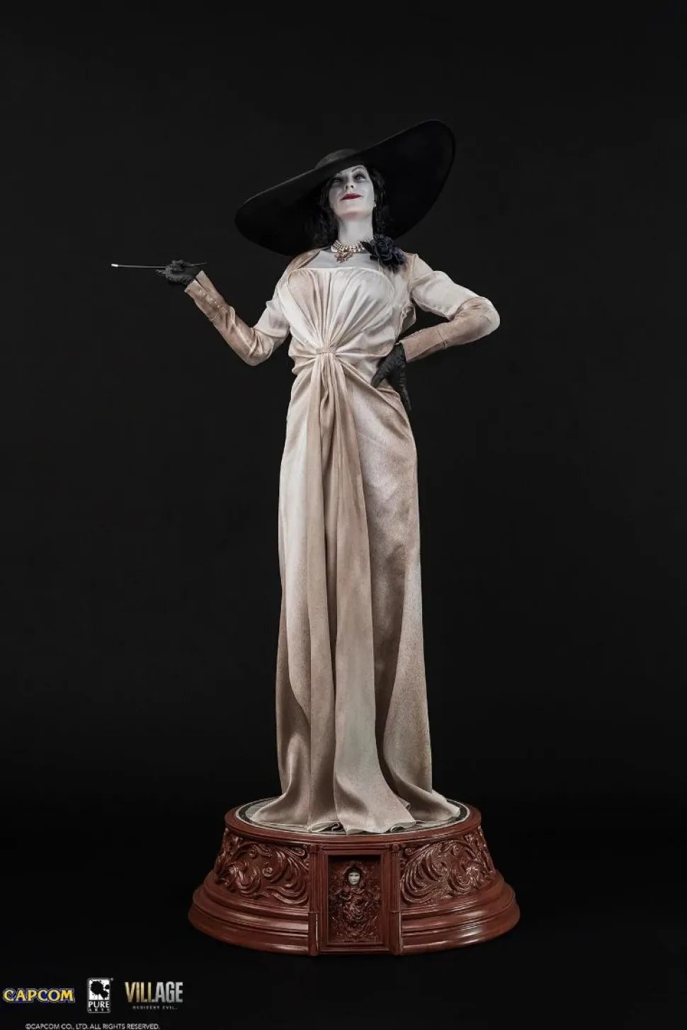 Resident Evil Village - Lady Dimitrescu 1/4 Scale Statue