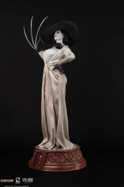 Resident Evil Village - Lady Dimitrescu 1/4 Scale Statue