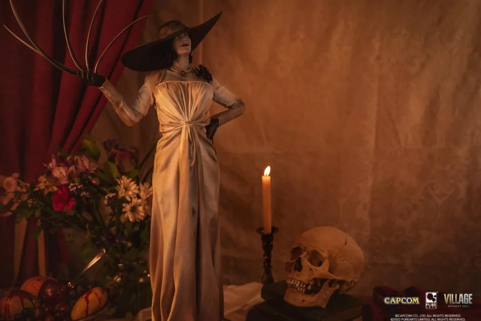 Resident Evil Village - Lady Dimitrescu 1/4 Scale Statue