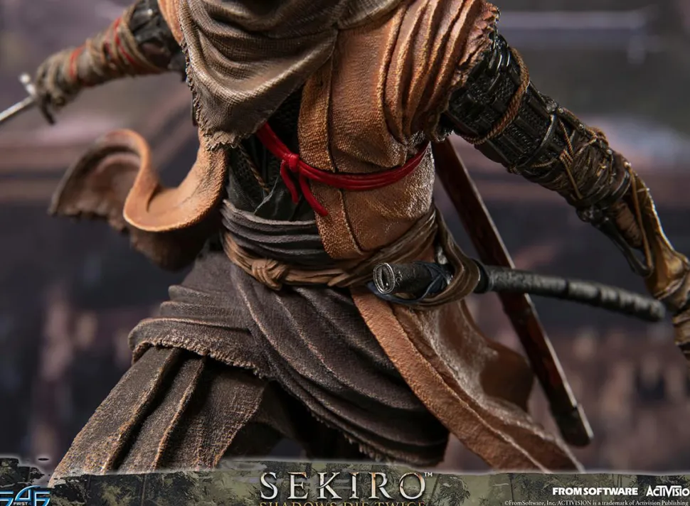Sekiro: Shadows Die Twice - Sekiro 12" Statue