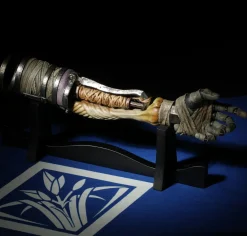 Sekiro: Shadows Die Twice - Shinobi Prosthetic 1/2 Scale Replica Statue