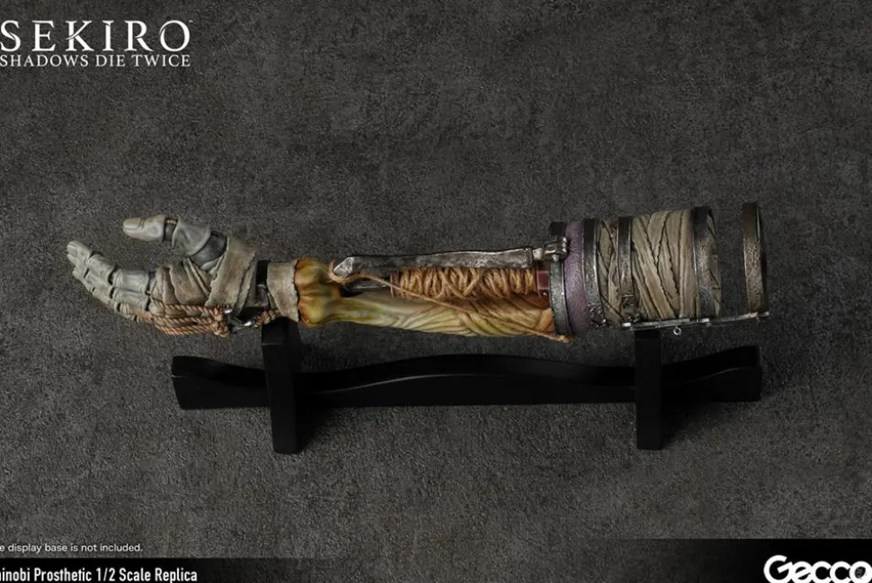 Sekiro: Shadows Die Twice - Shinobi Prosthetic 1/2 Scale Replica Statue