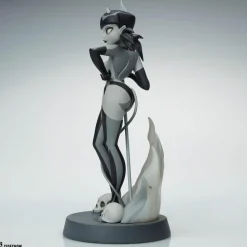 Shane Glines - Devil Girl (Black and White Variant) 12