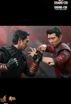 Shang-Chi and the Legend of the Ten Rings - Shang-Chi 1/6th Scale Hot Toys Action Figure