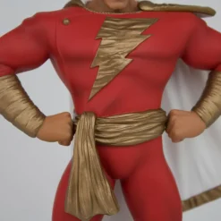 Shazam! - Shazam 1/9th Scale Statue