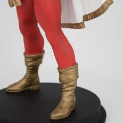 Shazam! - Shazam 1/9th Scale Statue