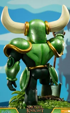 Shovel Knight - Shovel Knight Player 2 16” Statue