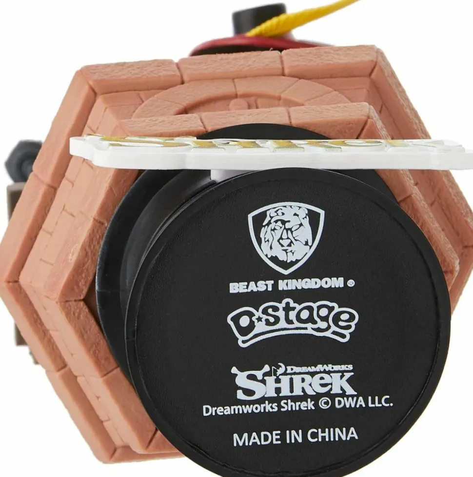 Shrek - Puss in Boots D-Stage 6" Diorama Statue