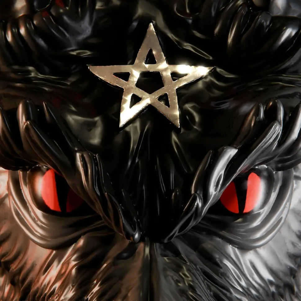 Slayer - Minotaur (Black Magic) Ultimates! 7" Scale Action Figure (Wave 2)