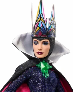 Snow White (2025) - Evil Queen Disney Collector 12" Doll
