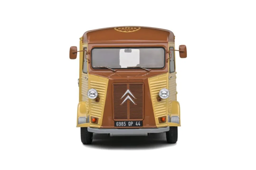 Solido Cars - 1969 Citroen Type HY Cafe Ambulant 1/18th Scale Die-Cast Vehicle Replica