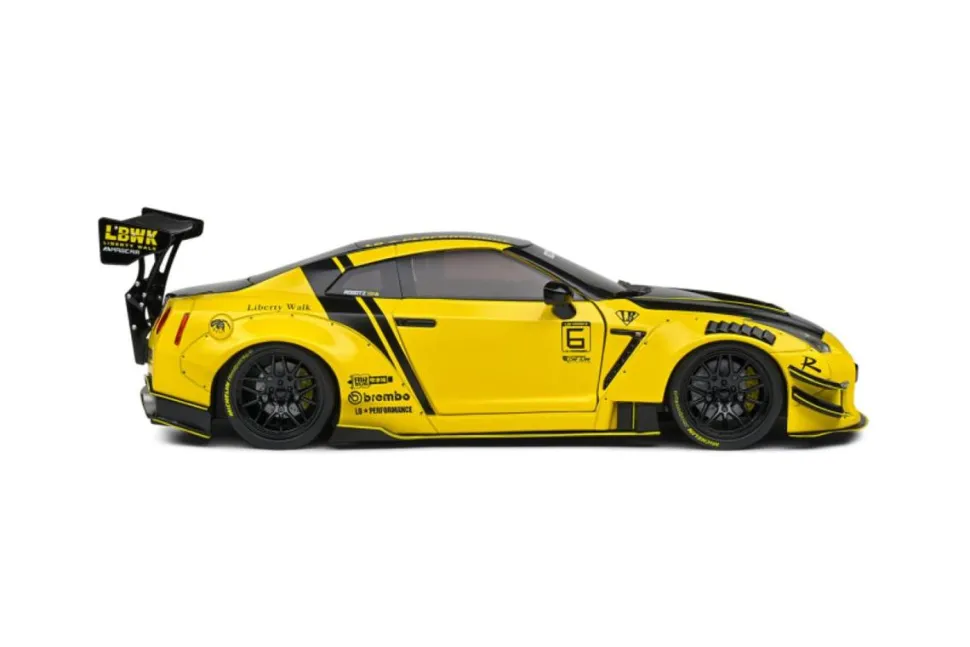 Solido Cars - 2020 Nissan GT-R (R35) Liberty Walk Body Kit 2.0 1/18th Scale Die-Cast Vehicle Replica