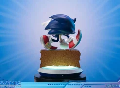 Sonic Adventure - Sonic the Hedgehog Deluxe 8” PVC Statue