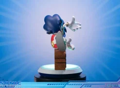 Sonic Adventure - Sonic the Hedgehog Deluxe 8” PVC Statue