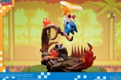 Sonic the Hedgehog - Sonic & Tails Diorama Statue