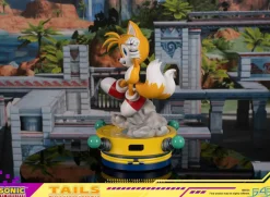 Sonic the Hedgehog - Tails 14