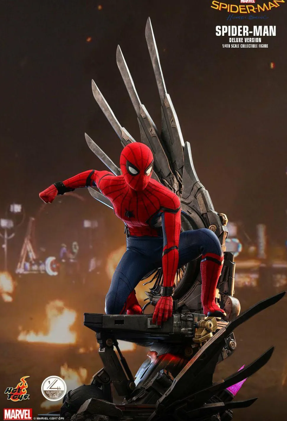 Spider-Man: Homecoming - Spider-Man Deluxe 1/4 Scale Hot Toys Action Figure
