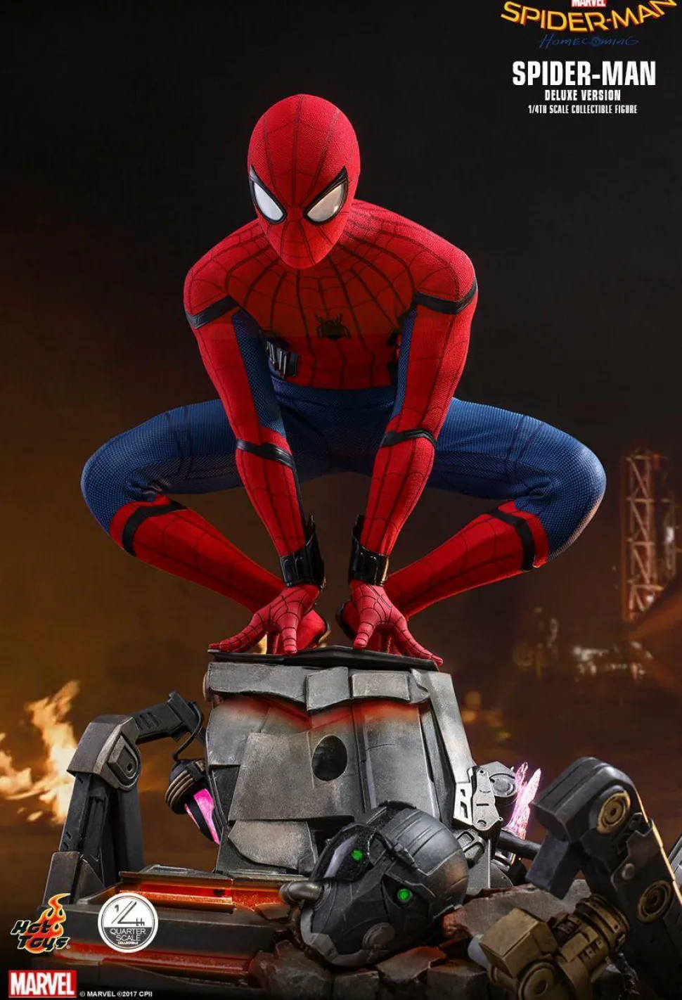 Spider-Man: Homecoming - Spider-Man Deluxe 1/4 Scale Hot Toys Action Figure