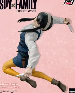Spy × Family Code: White - Yor Forger (Winter Costume) FigZero 1/6th Scale Action Figure