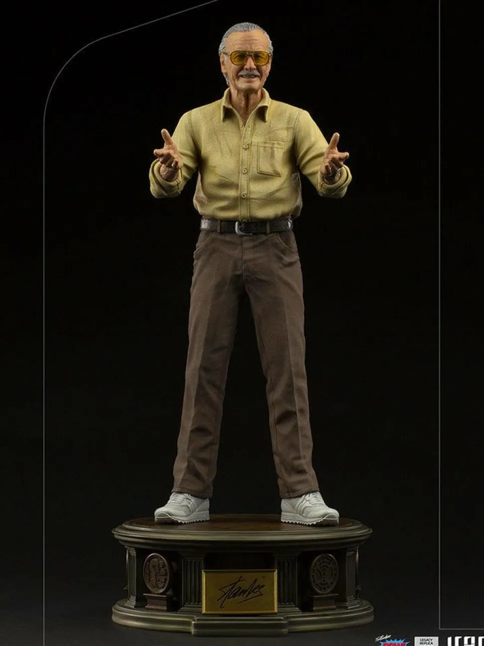 Stan Lee - Stan Lee 1/4 Scale Legacy Statue
