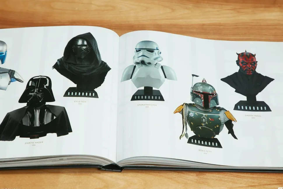 Star Wars - Collecting a Galaxy: The Art of Sideshow Deluxe Hardcover Book