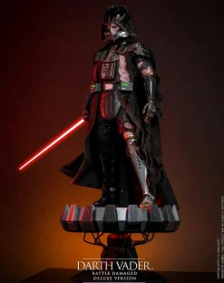 Star Wars - Darth Vader (Battle Damaged) Deluxe 1/6th Scale Hot Toys Action Figure