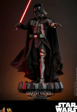 Star Wars - Darth Vader (Battle Damaged) 1/6th Scale Hot Toys Action Figure
