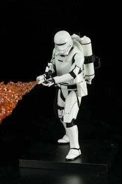 Star Wars - First Order Stormtrooper & First Order Flametrooper 1/10th Scale ArtFX Statue (Set of 2)