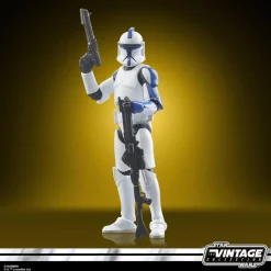 Star Wars: Ahsoka - Clone Trooper Lieutenant (Teth) Vintage Collection Kenner 3.75" Scale Action Figure