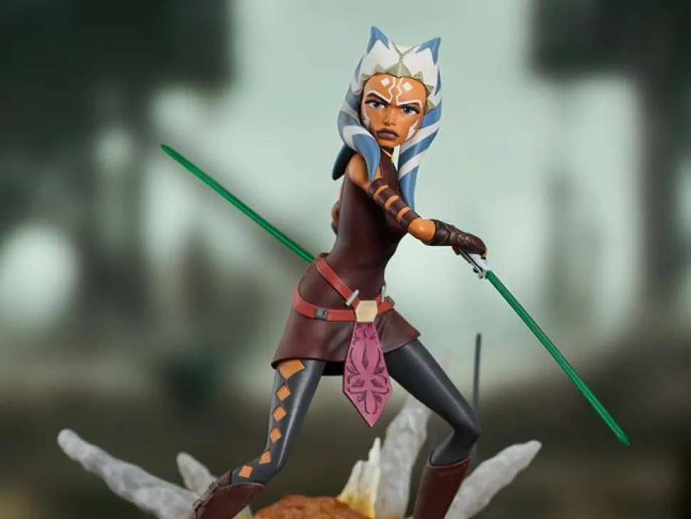 Star Wars: Clone Wars - Ahsoka Tano Gallery 8" PVC Diorama Statue
