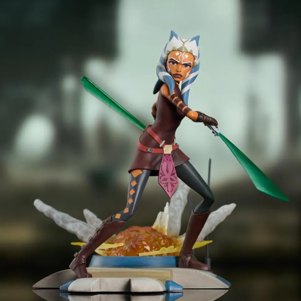 Star Wars: Clone Wars - Ahsoka Tano Gallery 8" PVC Diorama Statue