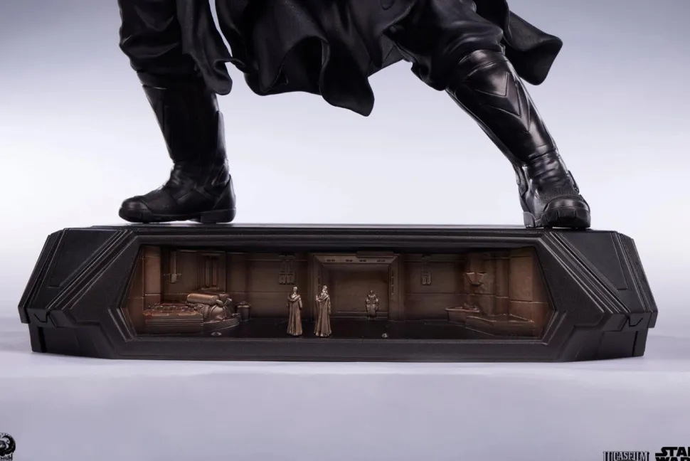 Star Wars Episode I: The Phantom Menace - Darth Maul 1/3 Scale Statue