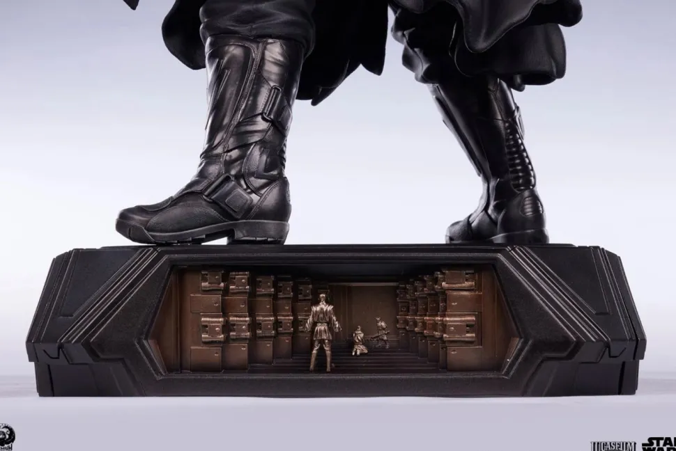 Star Wars Episode I: The Phantom Menace - Darth Maul 1/3 Scale Statue
