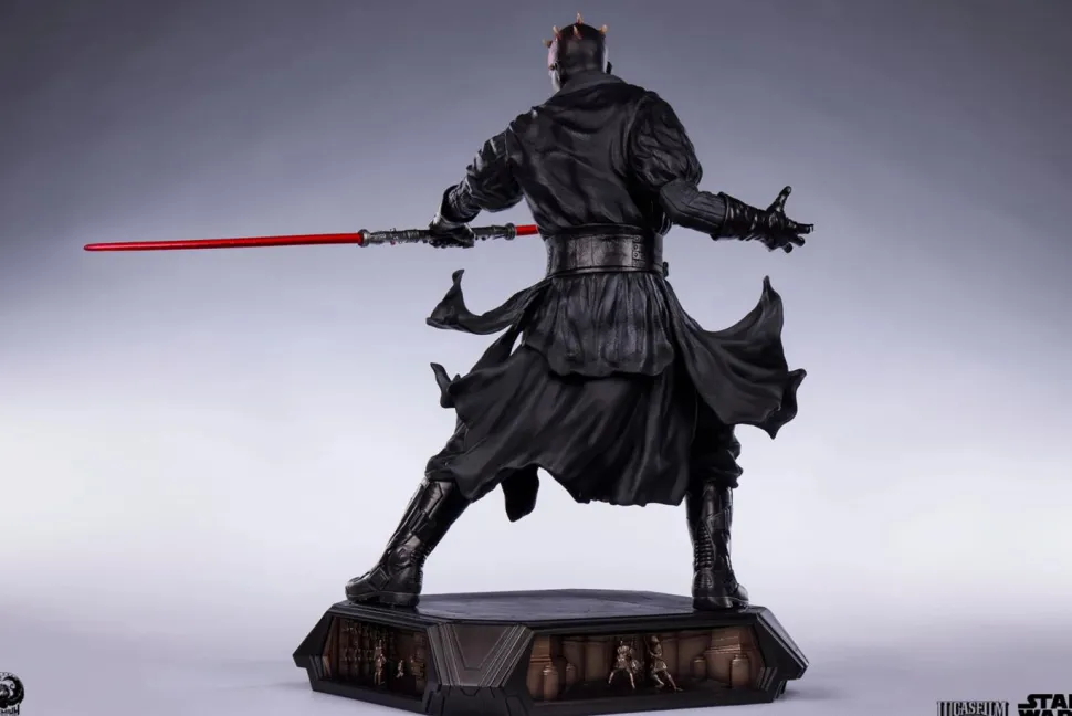Star Wars Episode I: The Phantom Menace - Darth Maul 1/3 Scale Statue