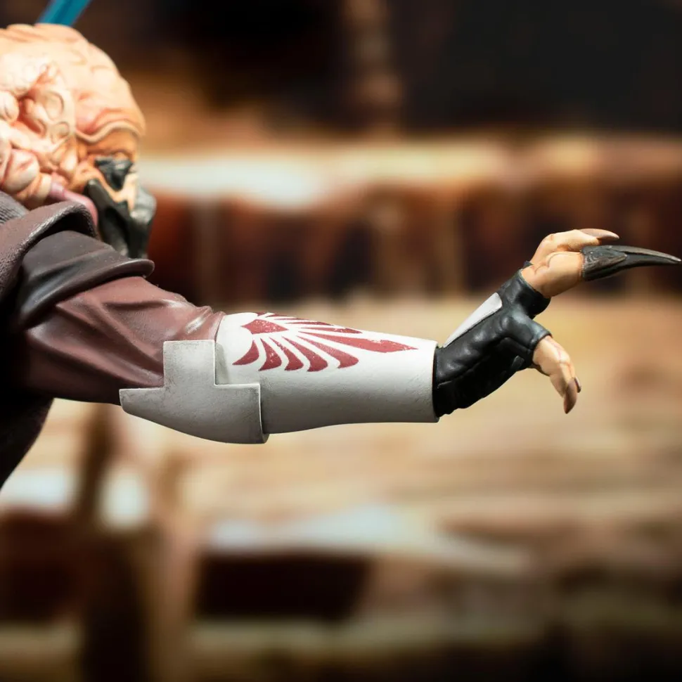 Star Wars Episode II: Attack of the Clones - Plo Koon Premier 1/7th Scale Statue
