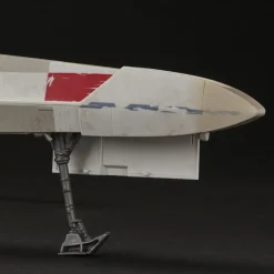 Star Wars Episode IV: A New Hope - Luke Skywalker's Red Five X-Wing Fighter Vintage Collection Kenner 3.75