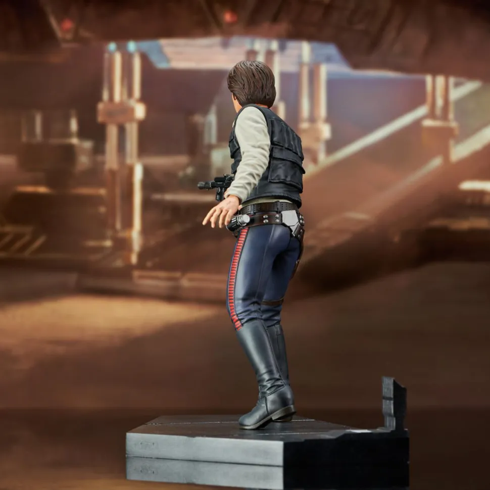 Star Wars: Episode IV A New Hope - Han Solo 1/7th Scale Statue