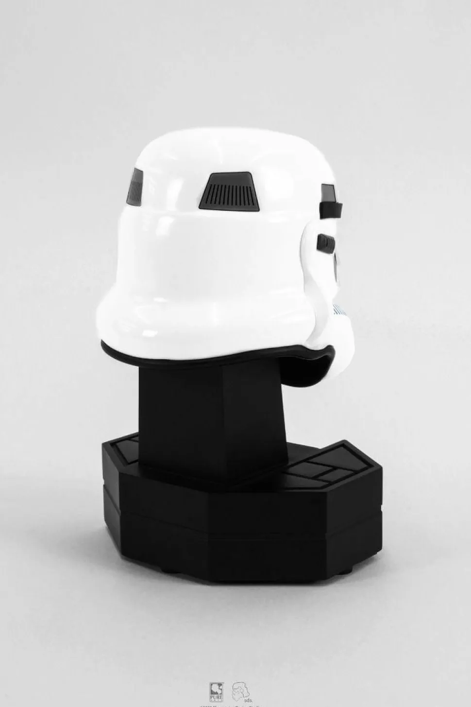 Star Wars Episode IV: A New Hope - Original Stormtrooper 1/3 Scale Helmet