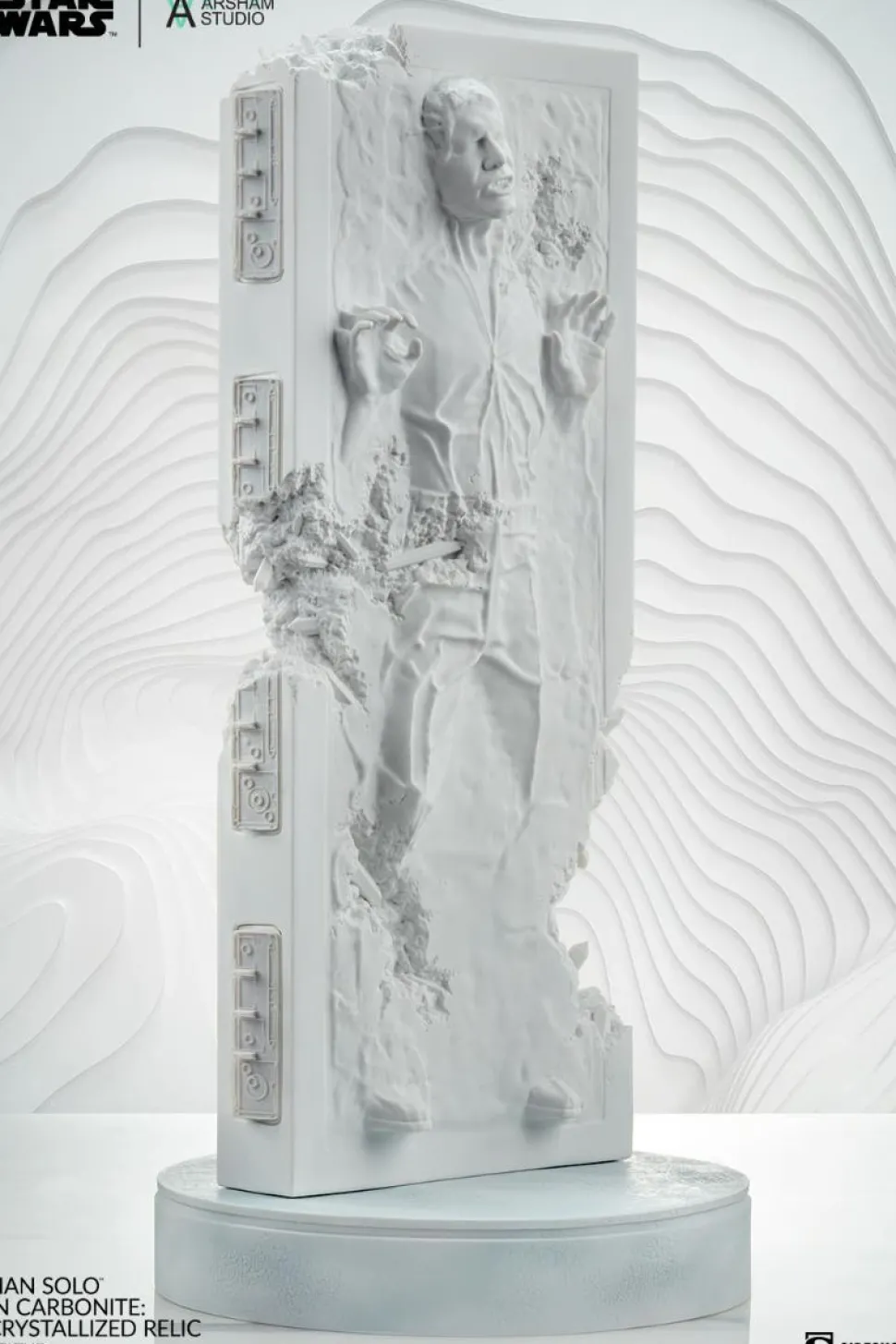 Star Wars Episode V: The Empire Strikes Back - Han Solo in Carbonite 21" Statue