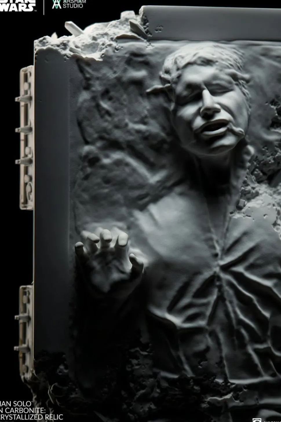 Star Wars Episode V: The Empire Strikes Back - Han Solo in Carbonite 21" Statue