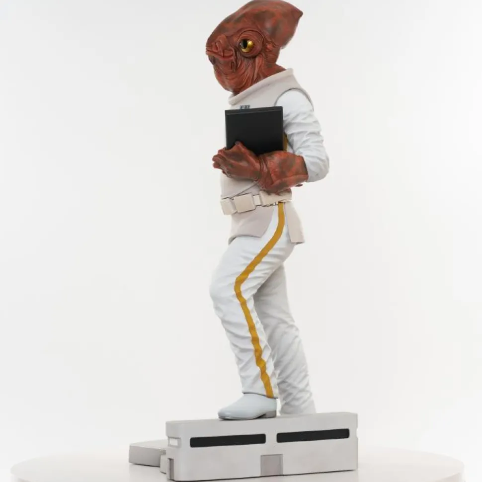 Star Wars Episode VI: Return of the Jedi - Admiral Gial Ackbar 1/6th Scale Statue