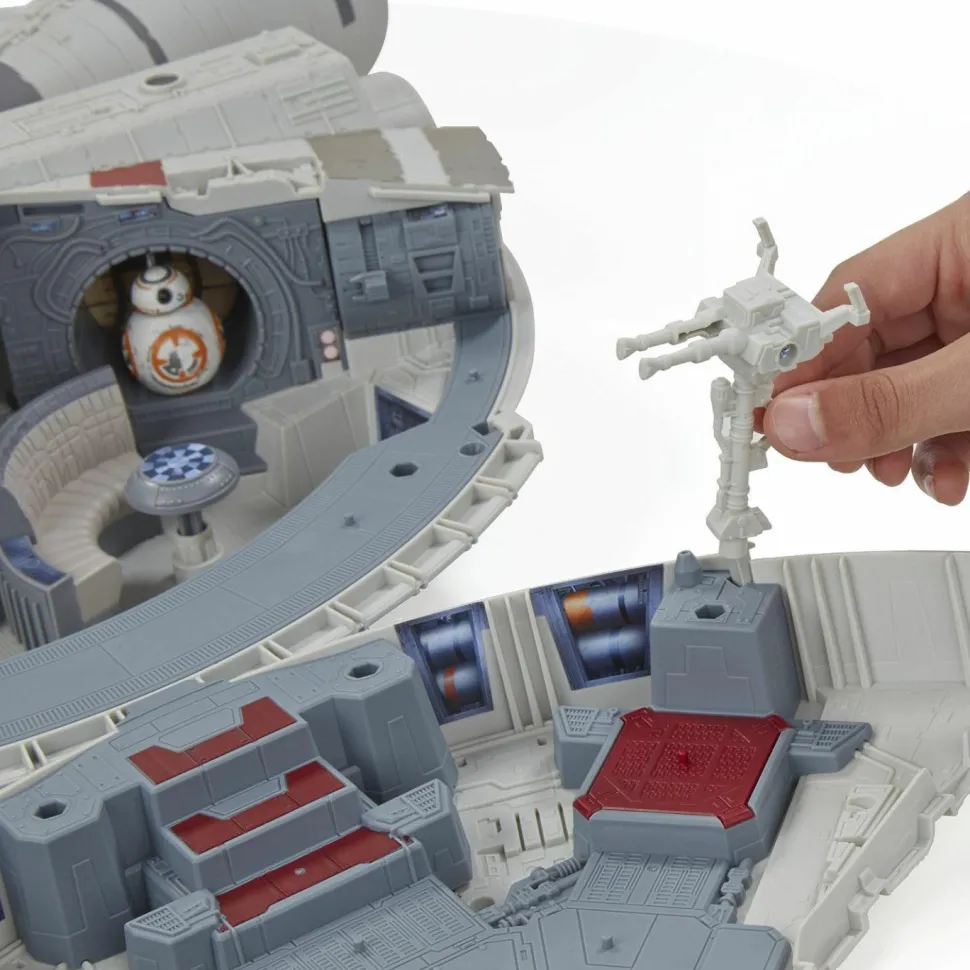 Star Wars Episode VII: The Force Awakens - Millennium Falcon Vehicle