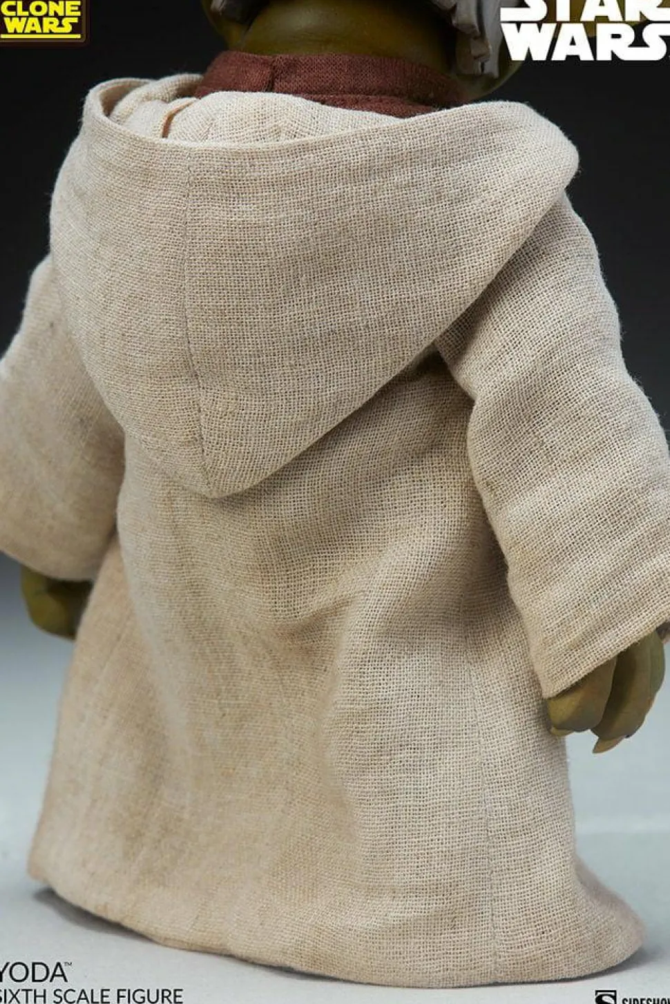 Star Wars: The Clone Wars - Yoda 1/6th Scale Action Figure