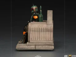 Star Wars: The Mandalorian - Boba Fett on Throne Deluxe 1/10th Scale Statue