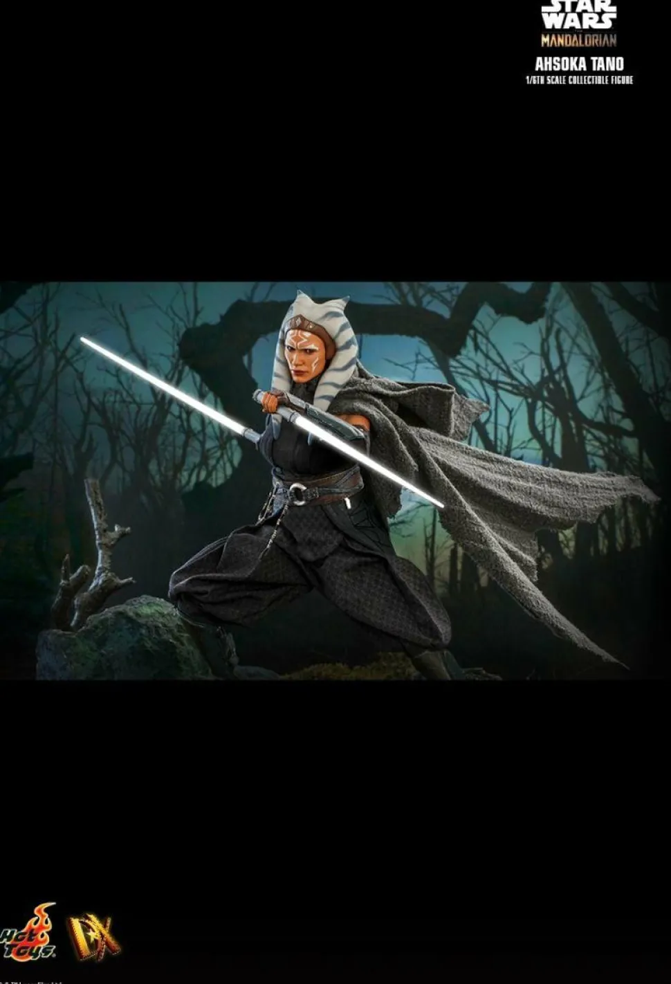 Star Wars: The Mandalorian - Ahsoka Tano 1/6th Scale Hot Toys Action Figure