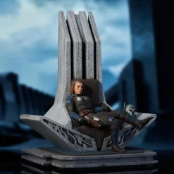 Star Wars: The Mandalorian - Bo-Katan on Throne Premier Collection 1/7th Scale Statue