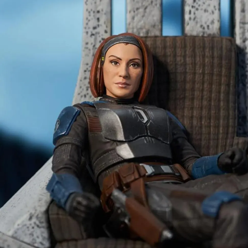 Star Wars: The Mandalorian - Bo-Katan on Throne Premier Collection 1/7th Scale Statue