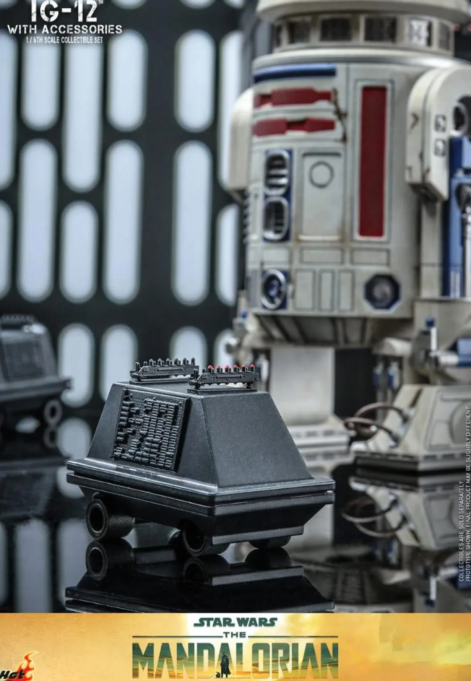 Star Wars: The Mandalorian - IG-12 with Accessories 1/6th Scale Hot Toys Action Figure