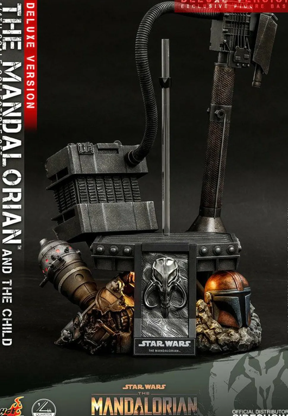 Star Wars: The Mandalorian - The Mandalorian & The Child Deluxe 1/4 Scale Hot Toys Action Figure 2-Pack (Battery Compliant)