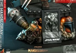 Star Wars: The Mandalorian - The Mandalorian & The Child Deluxe 1/4 Scale Hot Toys Action Figure 2-Pack (Battery Compliant)